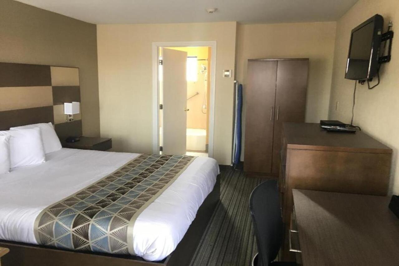 سان كارلوس Good Living Inn المظهر الخارجي الصورة