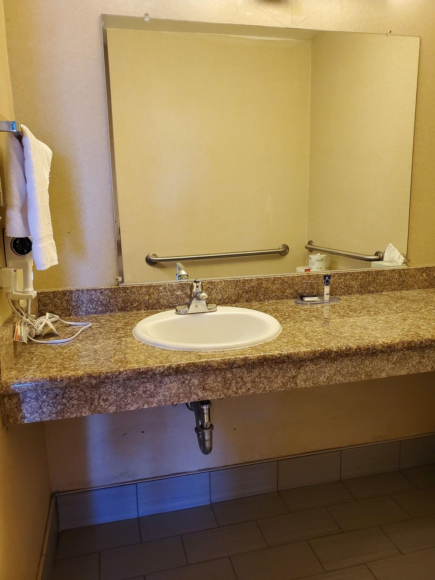 سان كارلوس Good Living Inn المظهر الخارجي الصورة
