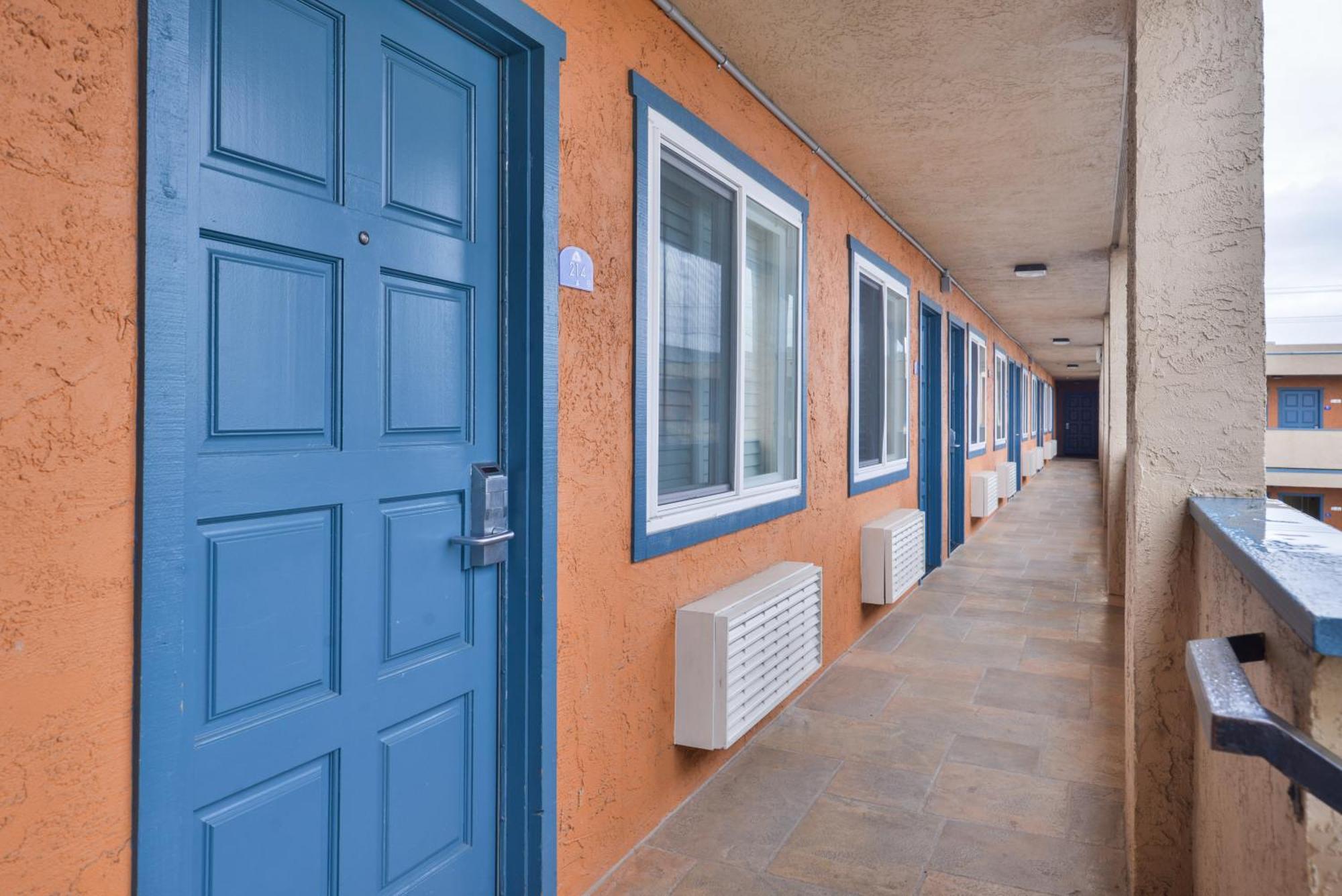 سان كارلوس Good Living Inn المظهر الخارجي الصورة