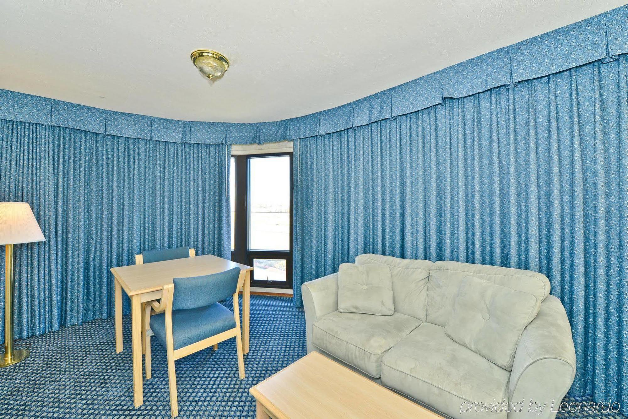 سان كارلوس Good Living Inn المظهر الخارجي الصورة