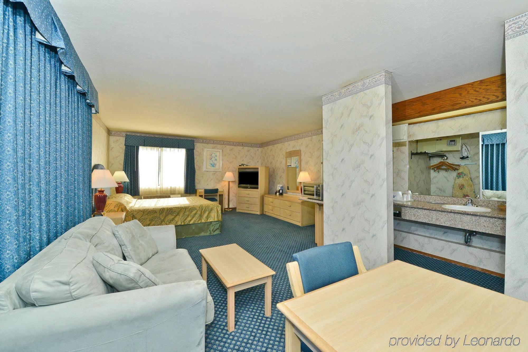 سان كارلوس Good Living Inn المظهر الخارجي الصورة
